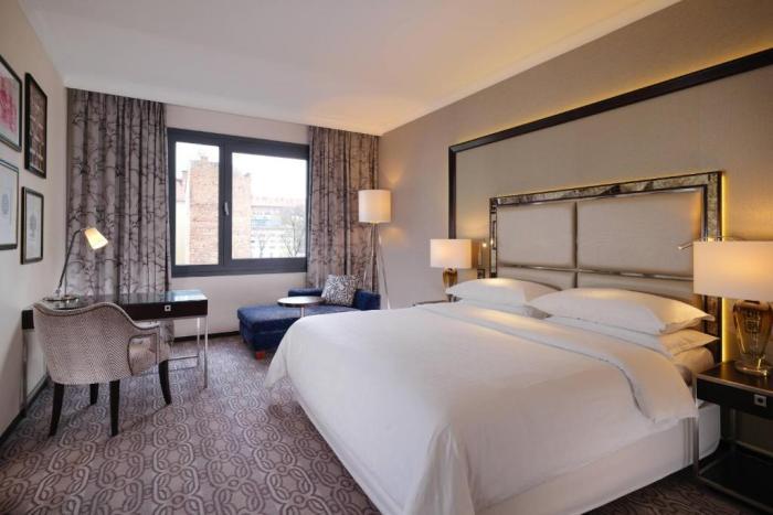 Sheraton Grand Красков Стая снимка Deluxe room