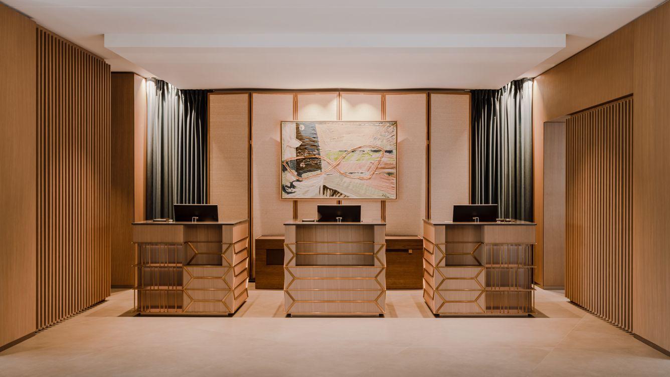 Sheraton Grand Красков Екстериор снимка The Concierge
